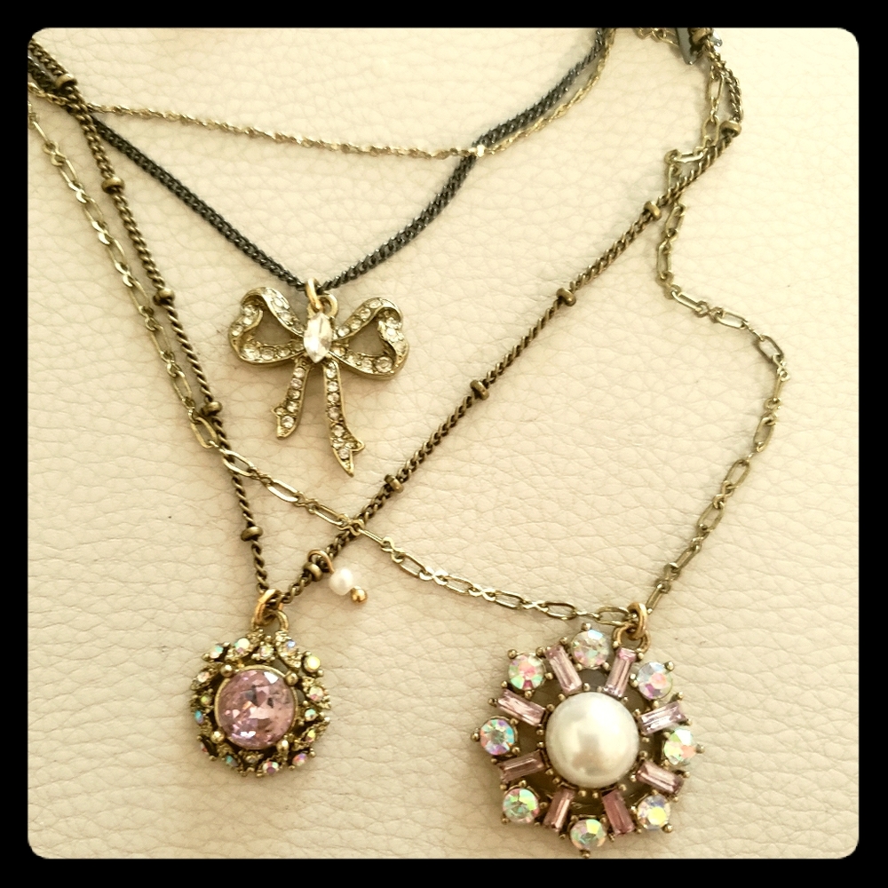 Betsey Johnson necklace
